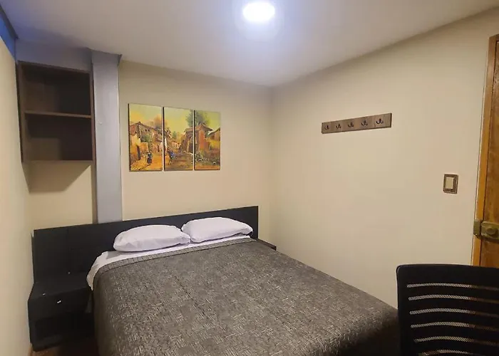 Pensión Casa Huayra *